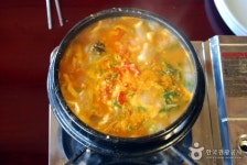 강촌매운탕 음식점 정보와 주변 관광 명소 및 근처 맛집 여행 정보