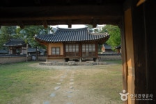 Daejeon Hoedeok Dongchundang Park (대전 회덕 동춘당 공원) - Sightseeing - Korea travel and tourism information