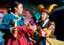 한옥자원활용 야간상설공연 전주마당창극 천하맹인이 눈을 뜬다 2017 - 뽐뿌:축제정보 한옥자원활용 야간상설공연 전주마당창극... 