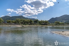 정선아리랑열차(A-train) - 주변 여행 및 근처 관광 명소 - 국내 여행 정보와 관광 명소 정보