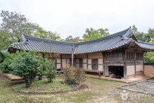 신경섭 전통가옥 관광 정보와 주변 관광 명소 및 근처 맛집 여행 정보