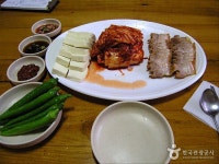 초가집순두부보리밥 음식점 정보와 주변 관광 명소 및 근처 맛집 여행 정보