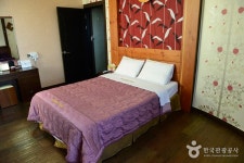 앙상블모텔 숙박 정보와 주변 관광 명소 및 근처 맛집 여행 정보