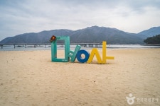 Myeongsa Beach (명사해수욕장) - Sightseeing - Korea travel and tourism information