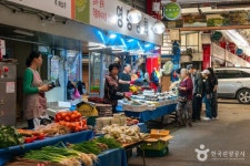 의성전통시장 쇼핑 정보와 주변 관광 명소 및 근처 맛집 여행 정보