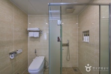 Gwangju Aura Hotel [Korea Quality] / 광주 아우라 비즈니스 호텔 [한국관광 품질인증/Korea Quality] - Alojamiento - los... 