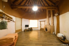 아름다운 산골 숙박 정보와 주변 관광 명소 및 근처 맛집 여행 정보