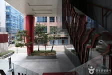 티엘아이아트센터 문화 정보와 주변 관광 명소 및 근처 맛집 여행 정보