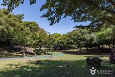 신산공원 관광 정보와 주변 관광 명소 및 근처 맛집 여행 정보