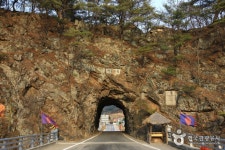 羅済通門（라제통문） - 観光 - 韓国旅行・観光情報