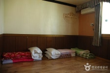 제우스모텔 숙박 정보와 주변 관광 명소 및 근처 맛집 여행 정보