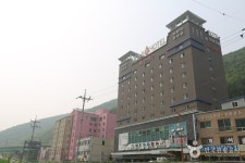 스타호텔 숙박 정보와 주변 관광 명소 및 근처 맛집 여행 정보
