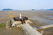 務安黄土干潟ランド（旧務安生態干潟センター）（무안황토갯벌랜드（구 무안생태갯벌센터）） - 観光 - 韓国旅行・観光情報