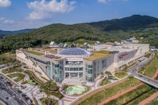 LOTTE Premium Outlet - TIME VILLAS Store (롯데프리미엄아울렛 타임빌라스) - Shopping - Korea travel and tourism information