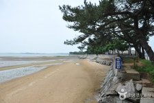 Tommeori Beach (톱머리 해수욕장) - Sightseeing - Korea travel and tourism information