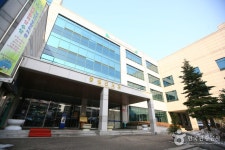 성남시 중원도서관 | NOL 인터파크투어 프리야 여행정보 [대한민국>경기도 성남시] 여기 가고싶어요! [성남시 중원도서관] 2000년 5월 2일 개관한... 