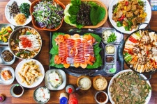 평창문화관광 > 음식 / 숙박 / 쇼핑 > 먹을래요 평창문화관광  > 음식 / 숙박 / 쇼핑 > 먹을래요