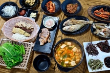 늘봄가든 음식점 정보와 주변 관광 명소 및 근처 맛집 여행 정보