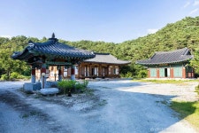 용담사(남원) 관광 정보와 주변 관광 명소 및 근처 맛집 여행 정보