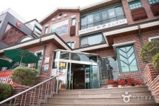 우정갈비 음식점 정보와 주변 관광 명소 및 근처 맛집 여행 정보