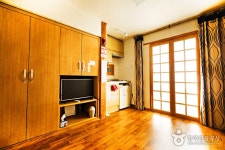 Hadongdaek House (하동댁) - Accommodation - Korea travel and tourism information
