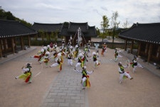 구덕민속예술관 문화 정보와 주변 관광 명소 및 근처 맛집 여행 정보