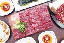 영남식육식당 음식점 정보와 주변 관광 명소 및 근처 맛집 여행 정보