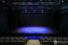 학산소극장 문화 정보와 주변 관광 명소 및 근처 맛집 여행 정보