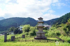 삼장사지 삼층석탑 관광 정보와 주변 관광 명소 및 근처 맛집 여행 정보