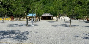 밀양댐스쿨캠핑장 레저스포츠 정보와 주변 관광 명소 및 근처 맛집 여행 정보