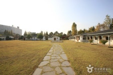 홀리데이 인 광주 호텔 - 주변 여행 및 근처 관광 명소 - 국내 여행 정보와 관광 명소 정보