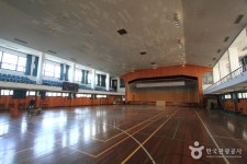 충무체육관 레저스포츠 정보와 주변 관광 명소 및 근처 맛집 여행 정보