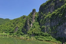 선돌 (강원고생대 국가지질공원) 관광 정보와 주변 관광 명소 및 근처 맛집 여행 정보