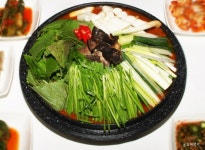 능이향기 음식점 정보와 주변 관광 명소 및 근처 맛집 여행 정보