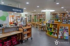 청운문학도서관 문화 정보와 주변 관광 명소 및 근처 맛집 여행 정보
