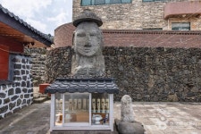 복신미륵 관광 정보와 주변 관광 명소 및 근처 맛집 여행 정보