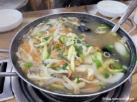 고향손칼국수 음식점 정보와 주변 관광 명소 및 근처 맛집 여행 정보