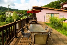 숲속하얀뜰 숙박 정보와 주변 관광 명소 및 근처 맛집 여행 정보