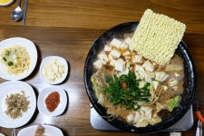 부산식육식당 음식점 정보와 주변 관광 명소 및 근처 맛집 여행 정보