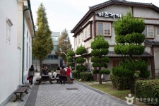 장미갤러리 문화 정보와 주변 관광 명소 및 근처 맛집 여행 정보
