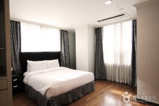 Ramada Hotel & Suites by Wyndham Seoul Namdaemun (라마다 호텔앤스위트 서울남대문) - Accommodation - Korea travel and tourism... 