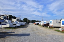 죽도오토캠핑장 레저스포츠 정보와 주변 관광 명소 및 근처 맛집 여행 정보
