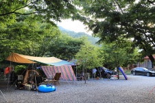 휴가를부탁해 캠핑장&야영장 레저스포츠 정보와 주변 관광 명소 및 근처 맛집 여행 정보