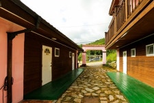 숲속하얀뜰 숙박 정보와 주변 관광 명소 및 근처 맛집 여행 정보