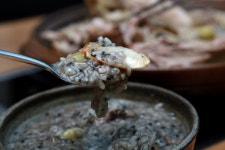 큰나무집 음식점 정보와 주변 관광 명소 및 근처 맛집 여행 정보