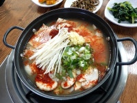 평창문화관광 > 음식/숙박/쇼핑 > 먹을래요 평창문화관광  &gt; 음식/숙박/쇼핑 &gt; 먹을래요
