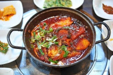 양지쌈밥 음식점 정보와 주변 관광 명소 및 근처 맛집 여행 정보