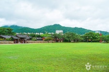 김해수로왕릉 관광 정보와 주변 관광 명소 및 근처 맛집 여행 정보