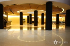 Leeum, Samsung Museum of Art (삼성미술관 리움) - Culture - Korea travel and tourism information