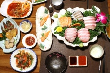 아토토루 음식점 정보와 주변 관광 명소 및 근처 맛집 여행 정보